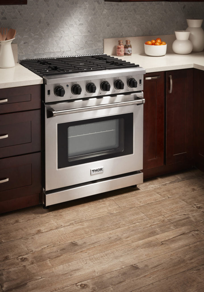 Thor Kitchen 30 Inch Freestanding Gas Range in Stainless Steel - Model LRG3001U (Renewed)